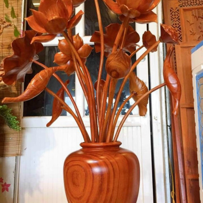 Hoa sen gỗ hương 17 bông 1 bình trang trí phòng khách hàng siêu đẹp long lanh 