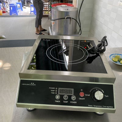 Bếp điện từ đơn công nghiệp KL671