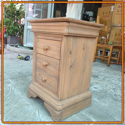 Tủ đầu giường 3 ngăn kéo Tundo 50 x 42 x 70 cm