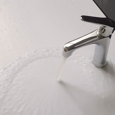 Vòi Lavabo nóng lạnh Đồng mạ Chrome Eurolife EL-7002 (Trắng bạc)