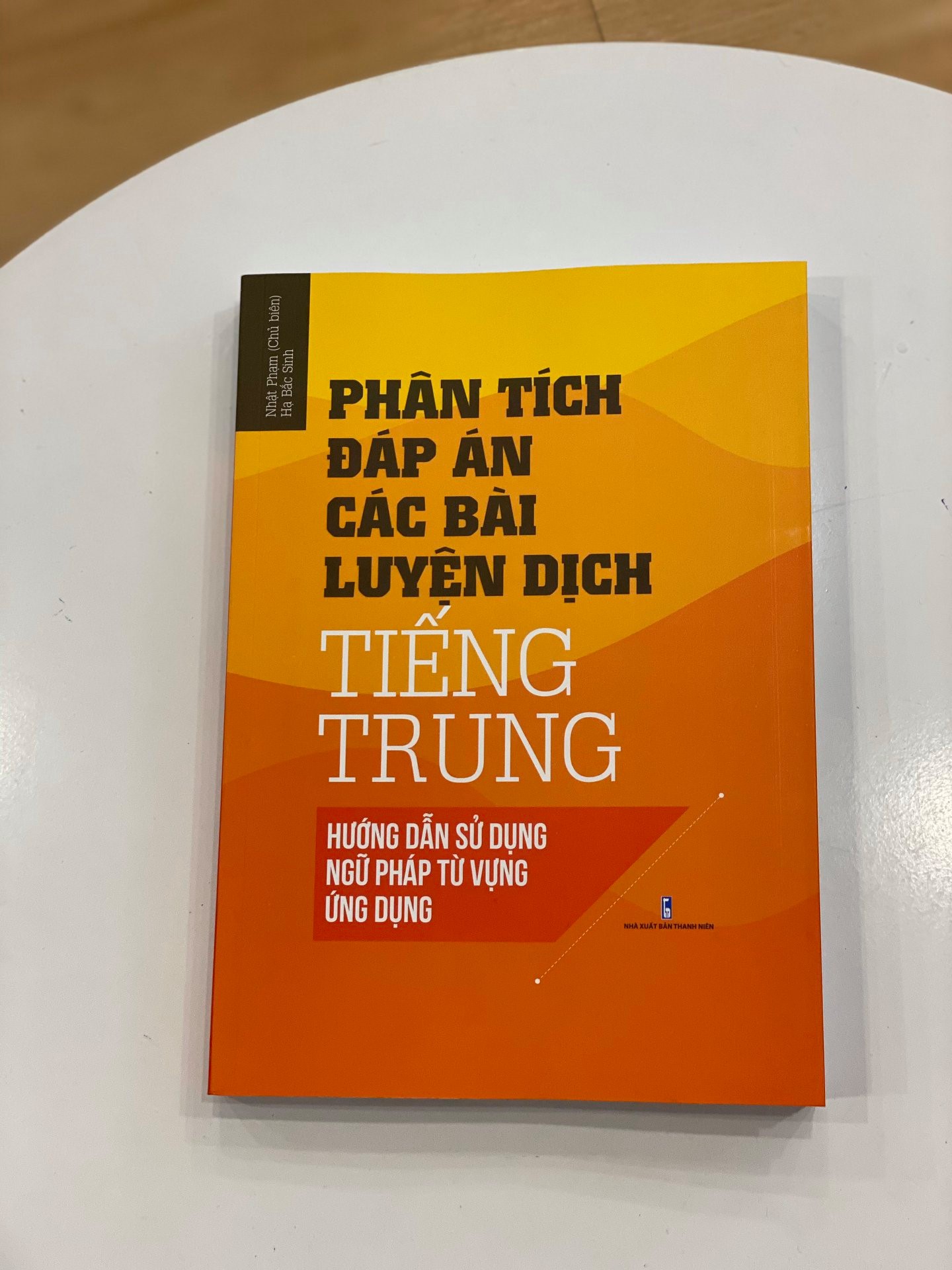 Sách - combo: Luyện thi HSK cấp tốc tập 2 (tương đương HSK 3+4 kèm CD) + Phân tích đáp án các bài luyện dịch Tiếng Trung + DVD tài liệu