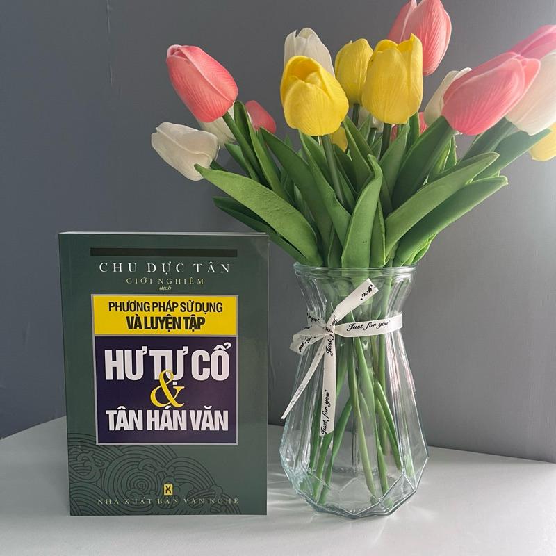 Sách - Phương Pháp Sử Dụng Và Luyện Tập Hư Tự Cổ Và Tân Hán Văn