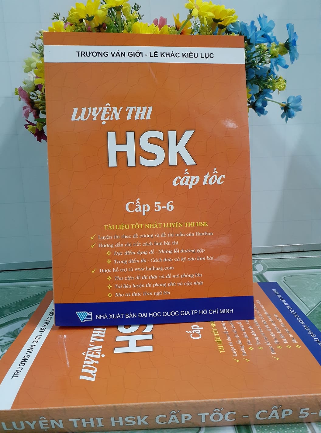 Sách - combo: Luyện thi HSK cấp tốc tập 3 (tương đương HSK 5+6 kèm CD) + Bài Tập Củng Cố Ngữ Pháp HSK – Cấu Trúc Giao Tiếp & Luyện Viết HSK 4-5 Kèm Đáp Án + DVD tài liệu