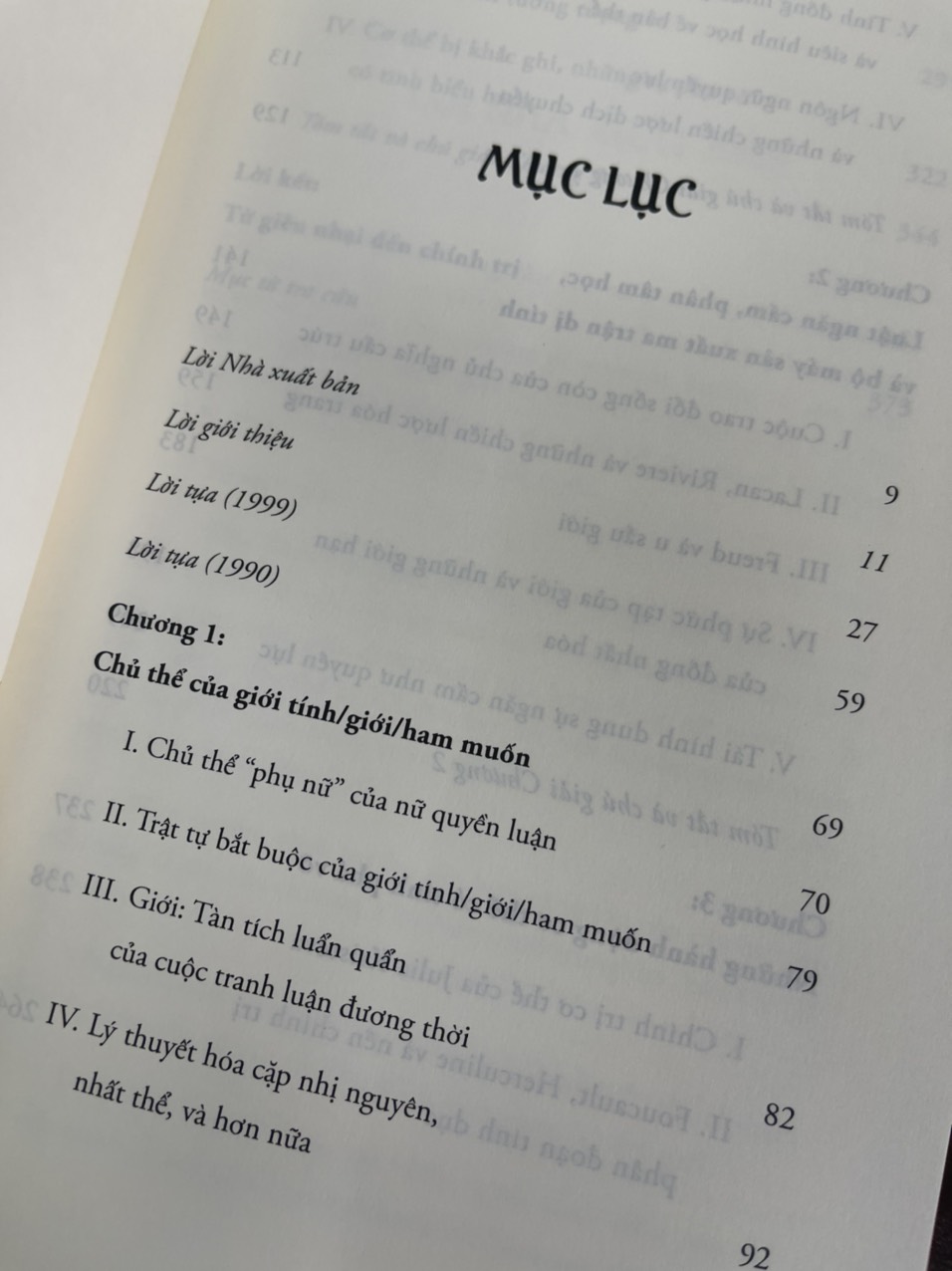 RẮC RỐI GIỚI – GENDER TROUBLE – Judith Butler – Nhóm Tiên Phong dịch – NXB Phụ Nữ (Bìa mềm)