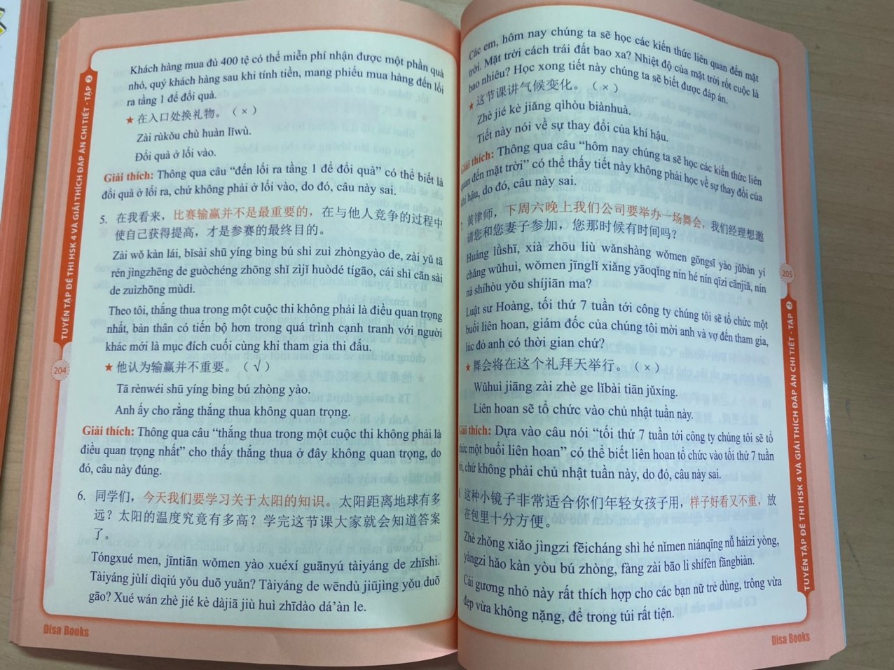 Combo 3 sách Bộ đề tuyển tập đề thi năng lực Hán Ngữ HSK4 và đáp án giải thích chi tiết +5000 từ vựng tiếng Trung thông dụng nhất+ DVD tài liệu