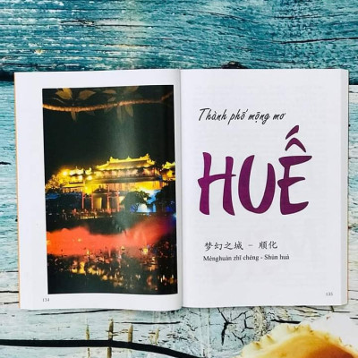 Combo 2 sách Phân tích đáp án các bài luyện dịch Tiếng Trung và Du lịch Việt Nam Ẩm thực và cảnh điểm (in màu, có audio nghe, giấy ảnh c2) + DVD tài liệu