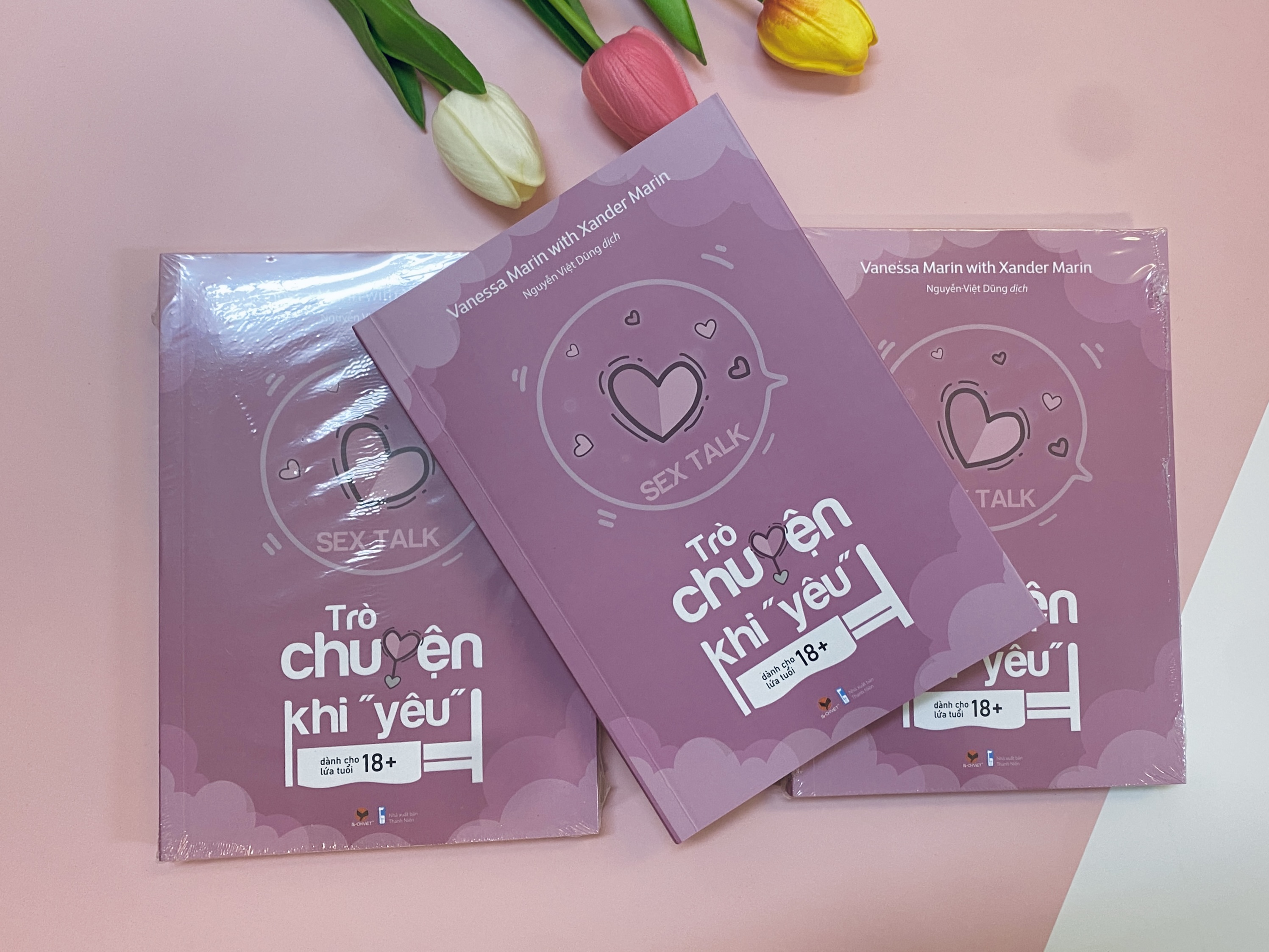 Sách - Trò chuyện khi yêu