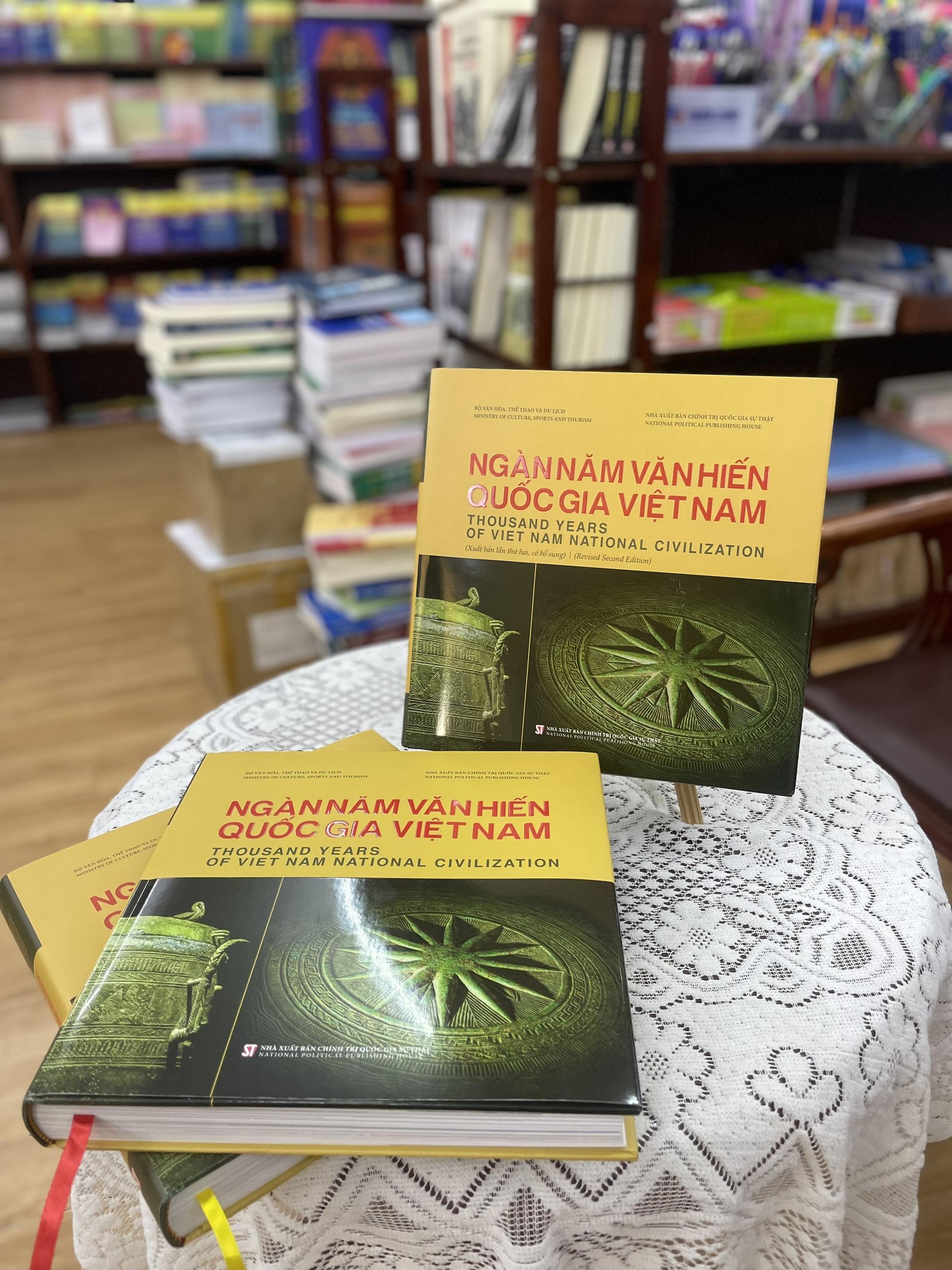 Sách - Ngàn Năm Văn Hiến Quốc Gia Việt Nam - Thousand Years Of Viet Nam National Civilization