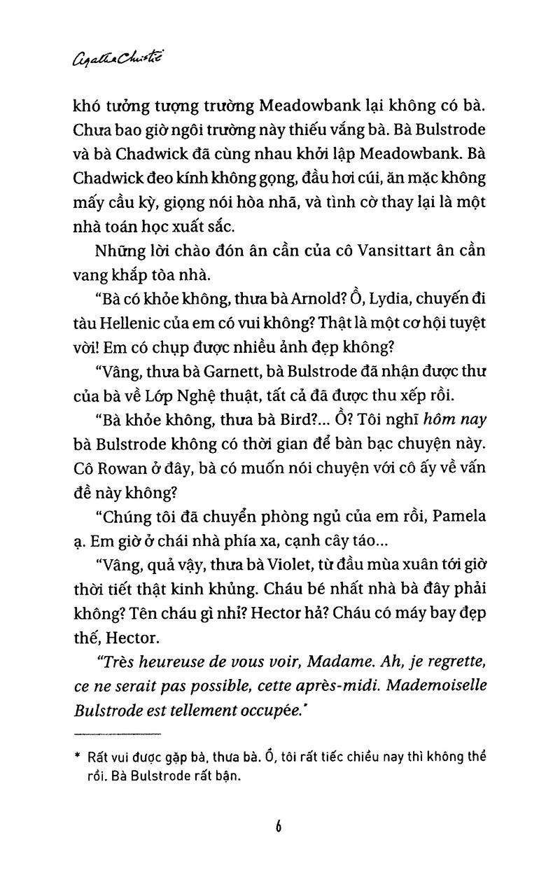 Con Mèo Giữa Đám Bồ Câu