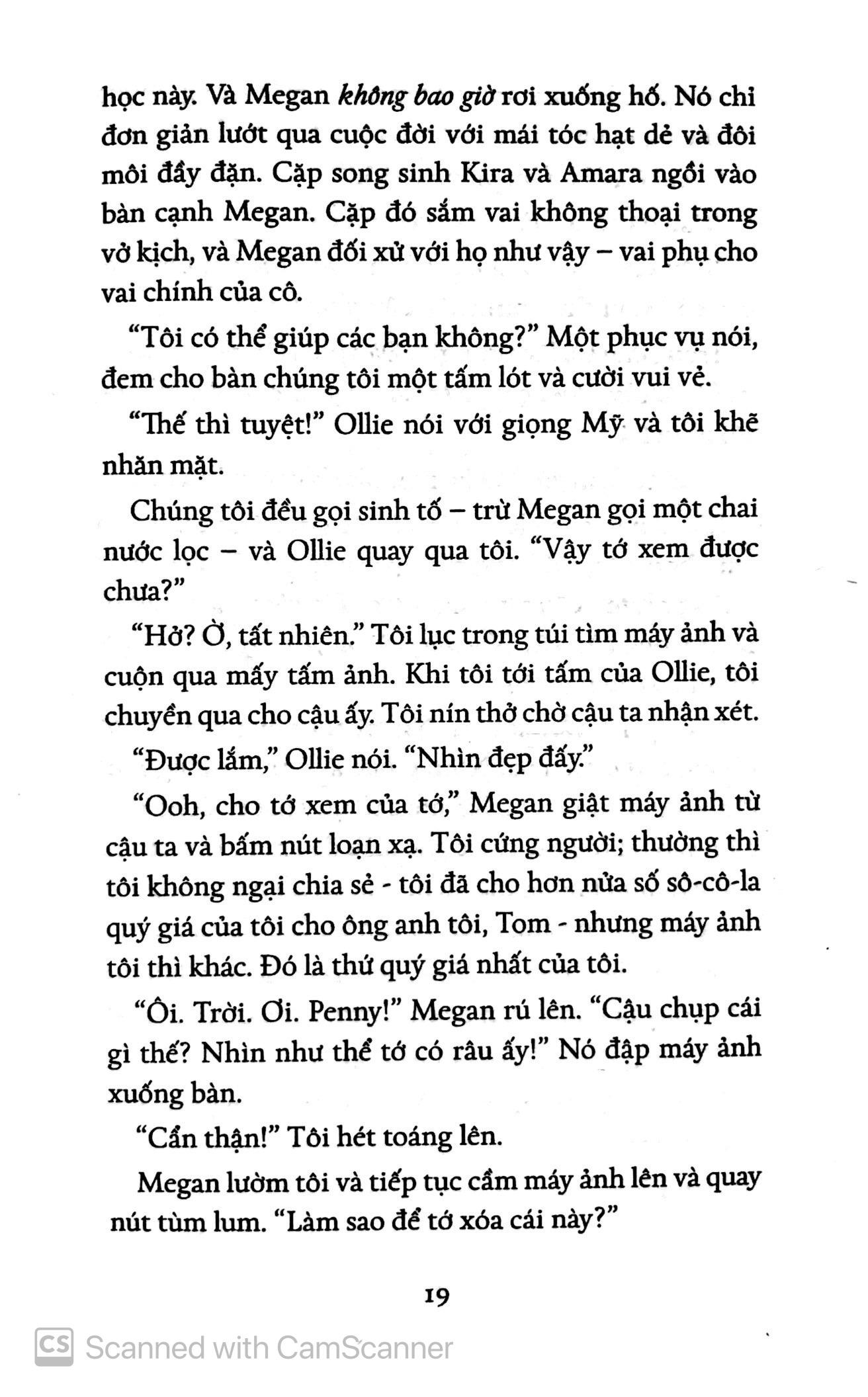 Cô Nàng Online