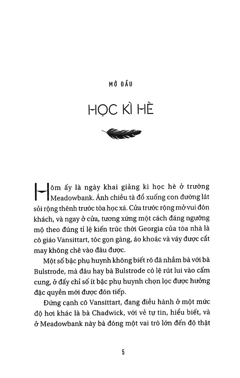 Con Mèo Giữa Đám Bồ Câu
