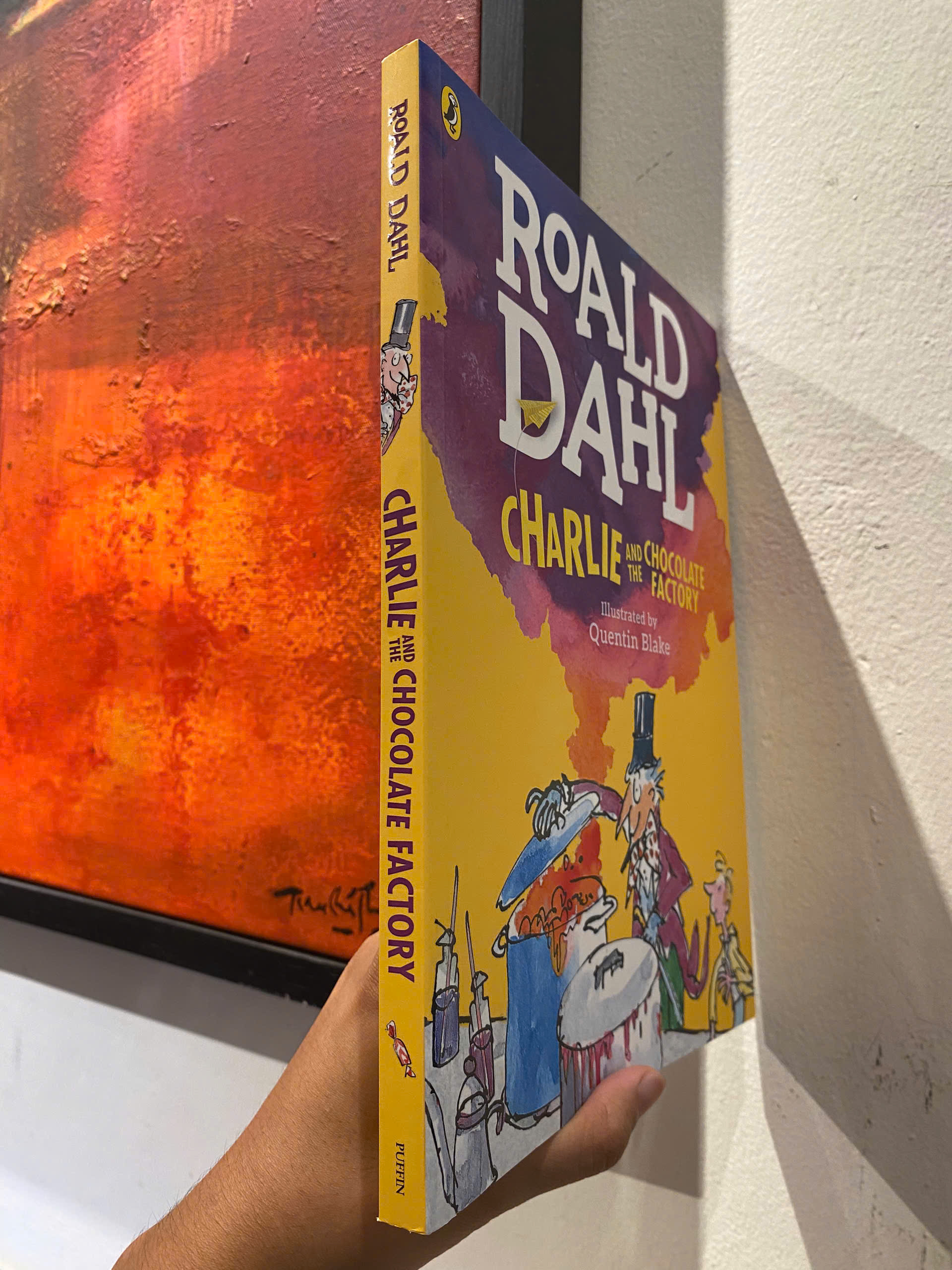 Sách - Charlie and the Chocolate Factory by Roald Dahl, Quentin Blake - Sách Tiếng Anh trẻ em