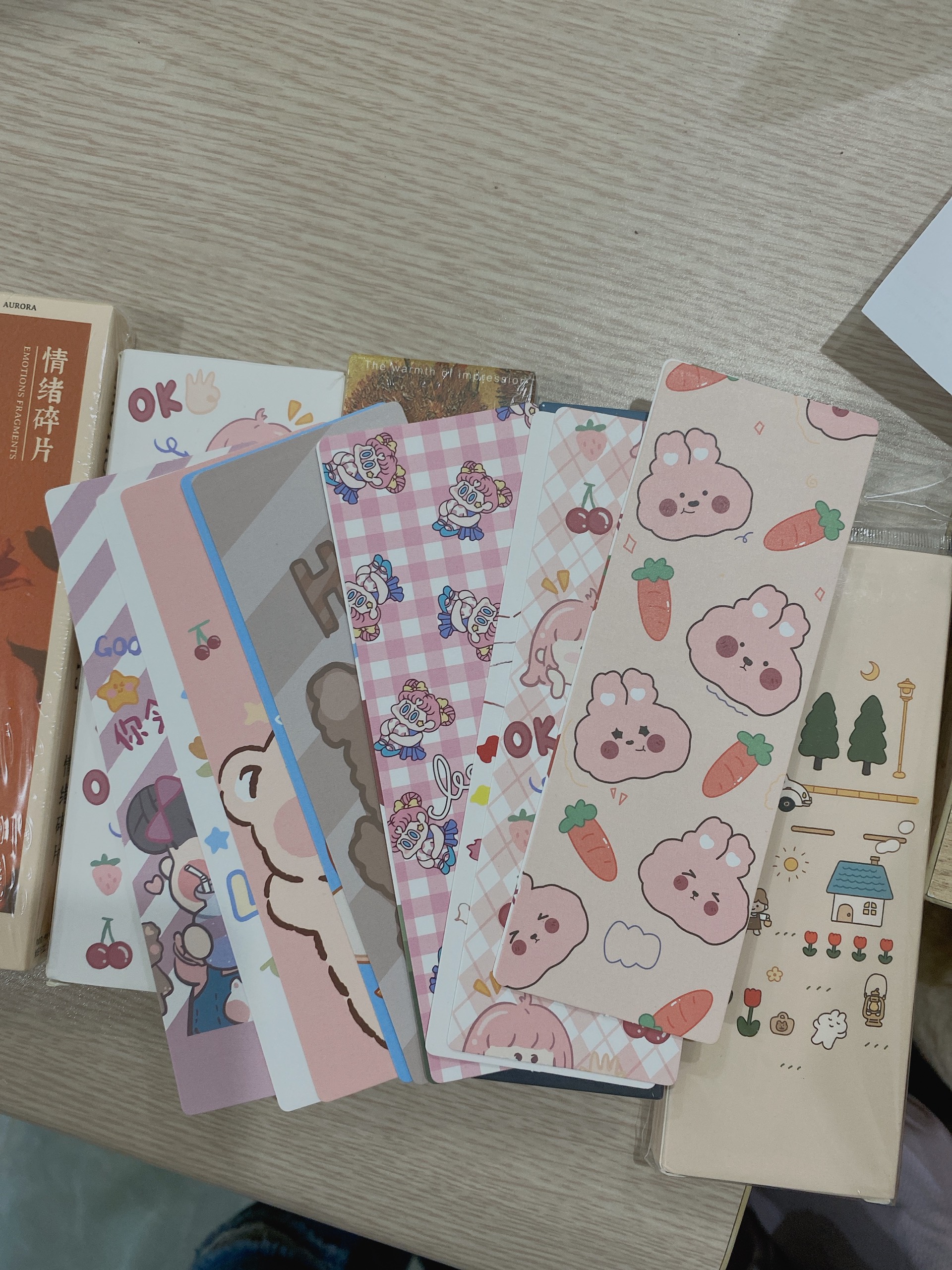 Sách Nhã Nam - Totto-Chan Bên Cửa Sổ (Tặng Bookmark)