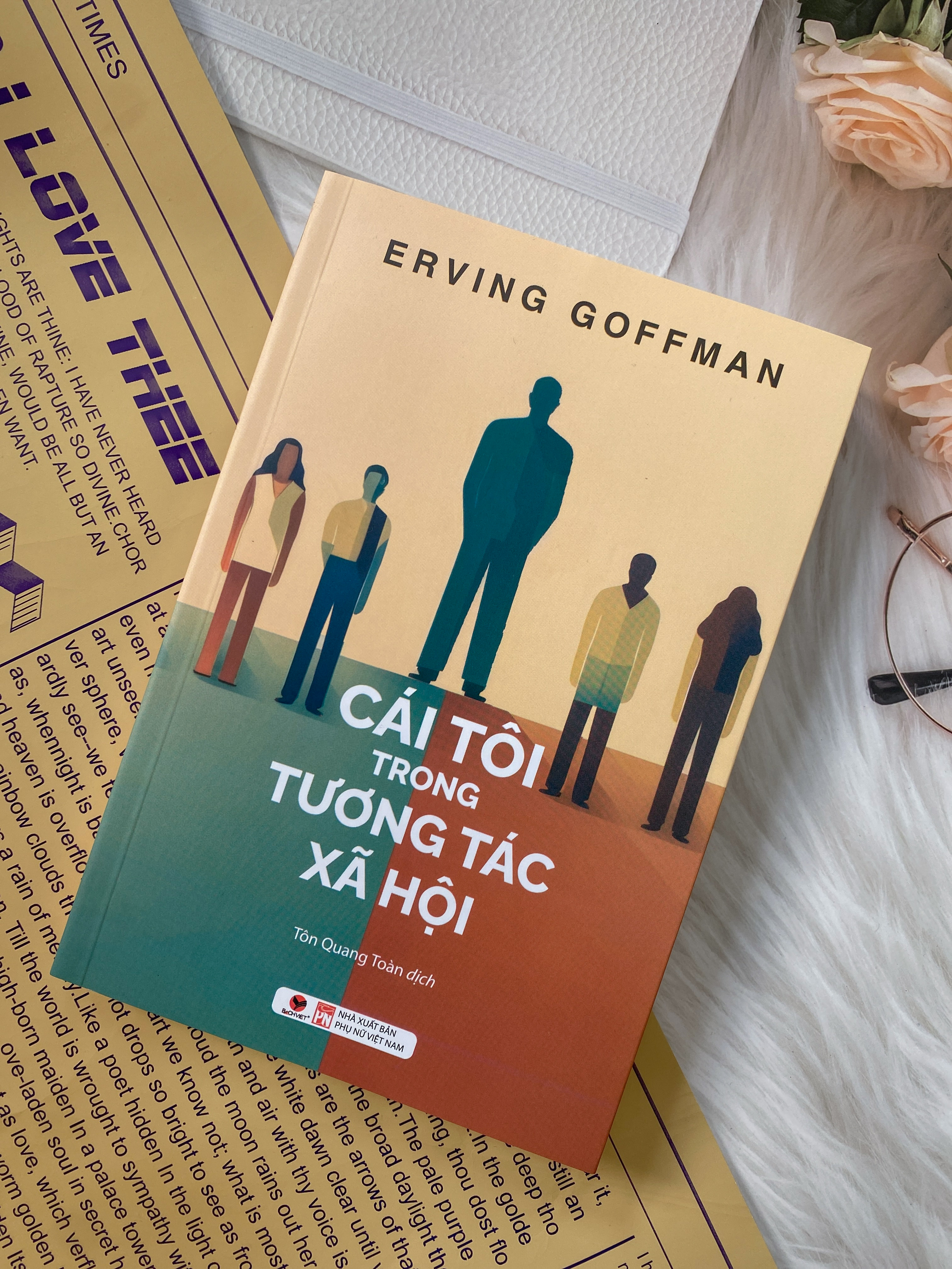 Sách - Cái Tôi Trong Tương Tác Xã Hội