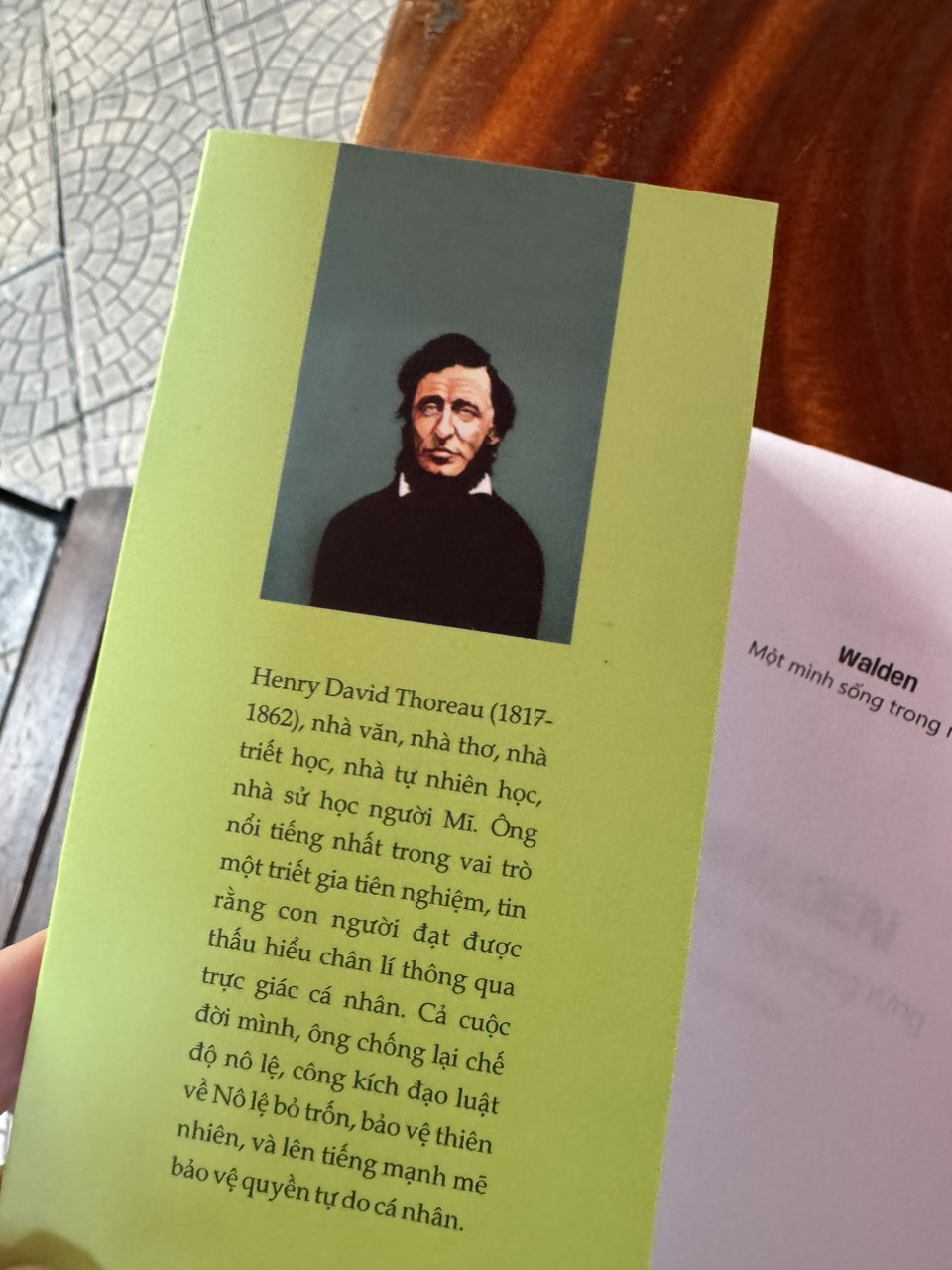 (Ấn bản bỏ túi) WALDEN - MỘT MÌNH SỐNG TRONG RỪNG - Henry David Thoreau - Hiếu Tân dịch - NXB Tri Thức