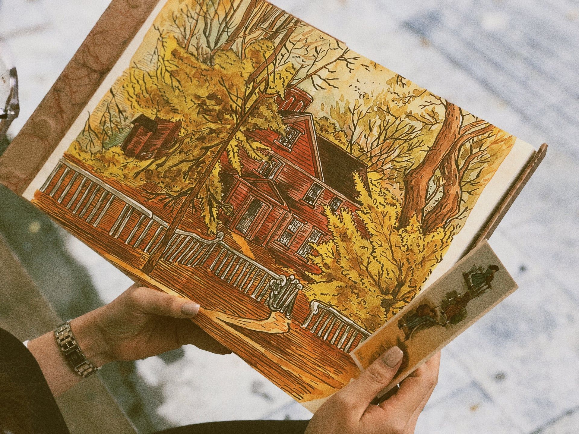 BẢN ĐẶC BIỆT - BÌA LỤA THỦY ẤN - NHỮNG NGƯỜI PHỤ NỮ BÉ NHỎ - Louisa May Alcott