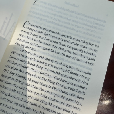 [kiệt tác văn chương về Azerbaijan] ALI VÀ NINO - Kurban Said – dịch giả Nguyễn Bích Lan – Nhã Nam - Nhà xuất bản Hội nhà văn (thiết kế bìa: Tùng Nâm)