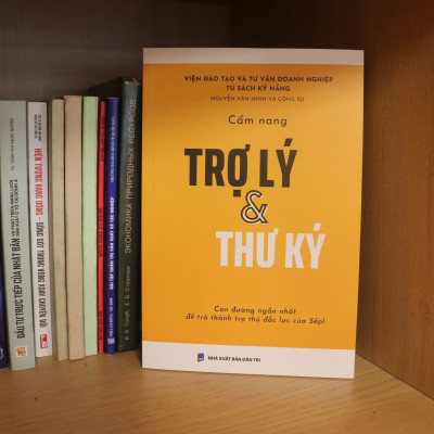 Sách Cẩm nang Thư ký, Trợ lý, sách Kỹ năng văn phòng, sách hướng nghiệp, kỹ năng công sở