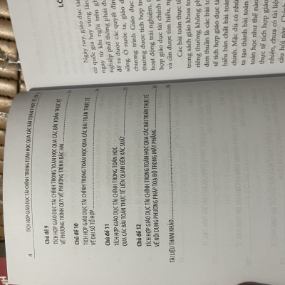 Tích hợp giáo dục tài chính trong Toán học qua CÁC BÀI TOÁN THỰC TẾ VỀ NỘI DUNG PHƯƠNG PHÁP TỌA ĐỘ TRONG MẶT PHẲNG