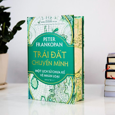 Sách Trái Đất Chuyển Mình ( Bản bìa vải KASHMIR - Trạm Đọc  )