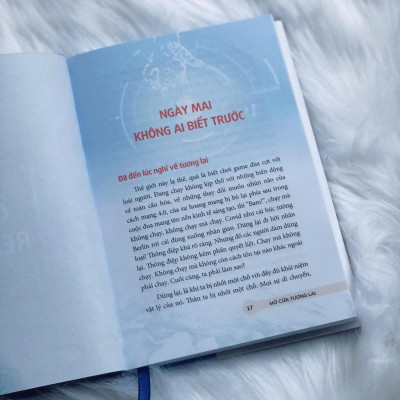 Mở cửa tương lai, Nym Tôi của tương lai - Bản Quyền