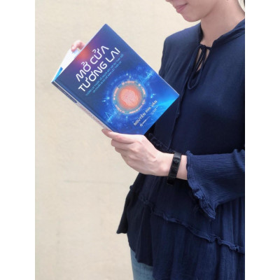 Mở cửa tương lai, Nym Tôi của tương lai - Bản Quyền