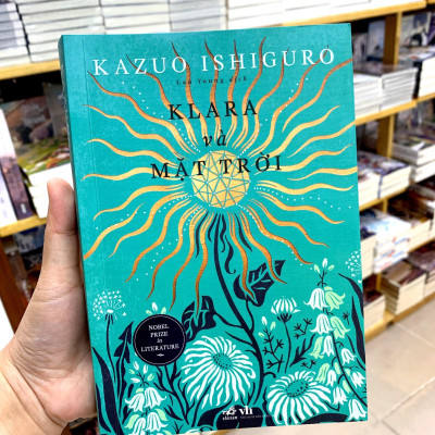 Klara Và Mặt Trời