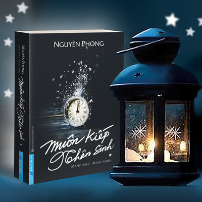 Combo 2 Cuốn Sách Tâm Linh Huyền Bí: Muôn Kiếp Nhân Sinh + Hoa Trôi Trên Sóng Nước (Bộ 2 Cuốn Sách Tôn Giáo Hay Nhất Của Nguyên Phong)