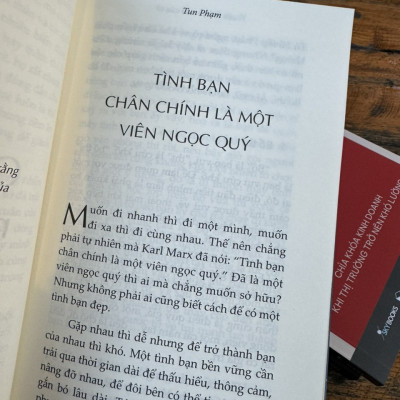 VÌ CẬU LÀ BẠN NHỎ CỦA TỚ – Tun Phạm – AZ Việt Nam - NXB Phụ Nữ 