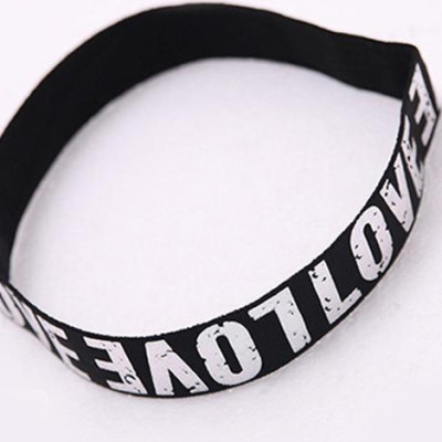 Băng Đô Thể Thao Chữ Love (Màu Đen)