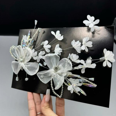 Cài tóc cô dâu hoa voan đính hoa nhí mới t9/2024