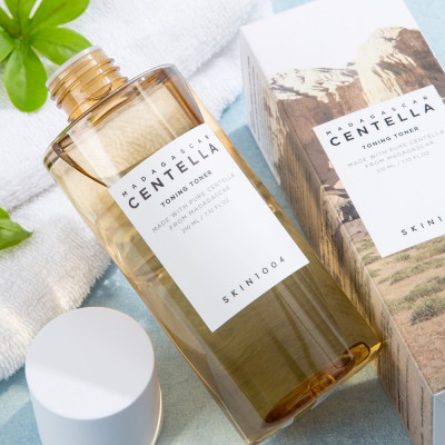 Bộ 3 Sản Phẩm Dưỡng Da Skin1004 Madagascar Centella bao gồm  Sữa rửa mặt 125ml + Toner 210ml + Serum 55ml