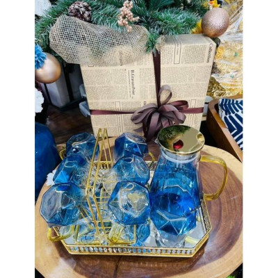 Sét bình đựng nước uống thủy tinh chịu nhiệt cao cấp màu xanh nước biển vân kim cương kèm khay và giá úp