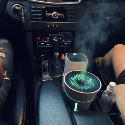 Máy Tạo Ẩm Cá Nhân U50 Màu Đen Dùng Cho Xe Hơi/ Xe Đẩy Em Bé/ Bàn Làm Việc - Nhập Khẩu Thuỵ Sỹ