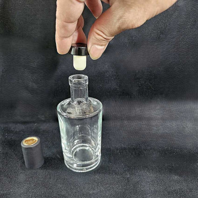 Chai Thủy Tinh Mini mẫu vốt ka nắp cao su kèm màng co – Lọ Thủy Tinh Nhỏ 100ML trụ tròn vai xòe – Chai Đựng Rượu Mini (F2)