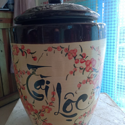 Hũ đựng gạo tài lộc nắp nhọn gốm sứ Bát Tràng loại 15Kg