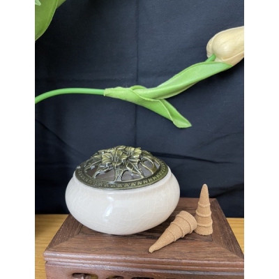Lư xông trầm gốm sứ nắp đồng sang trọng _  Lư xông nụ trầm  phù hợp mọi không gian