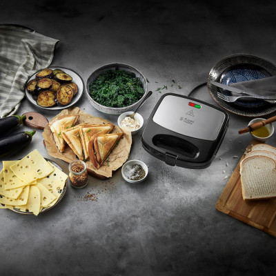 Máy Nướng Bánh Mì Hotdog, Waffle, Sandwich Tam Giác 3 Trong 1 Russell Hobbs 24540-56 Fiesta 750W 2 Phần - Hàng Chính Hãng Nhập Khẩu