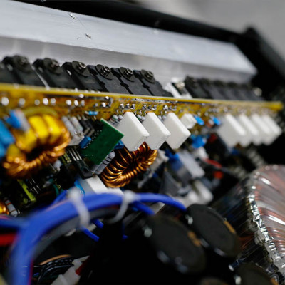 CỤC ĐẨY CÔNG SUẤT DBACOUSTIC KD2000 PLUS - Hàng Chính Hãng