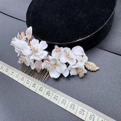 Cài tóc cô dâu hoa trắng đính đá mẫu mới t3/2024 SP2225571