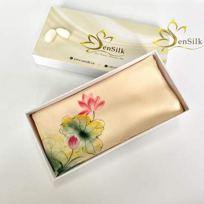 Khăn Lụa Vuông Cao Cấp Vẽ Tay SenSilk Hoa Sen, Lotus Silk Square Painting 55x55cm, Phụ Kiện Lụa Thời Trang Cao Cấp, Nơ Lụa Tơ Tằm