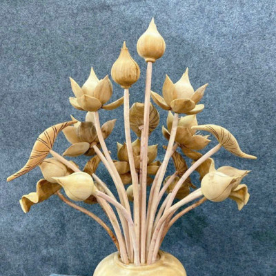 1 bình hoa sen 21 cành phong thủy trang trí ,phòng khách phòng thờ bằng gỗ ngọc am thơm nức ,