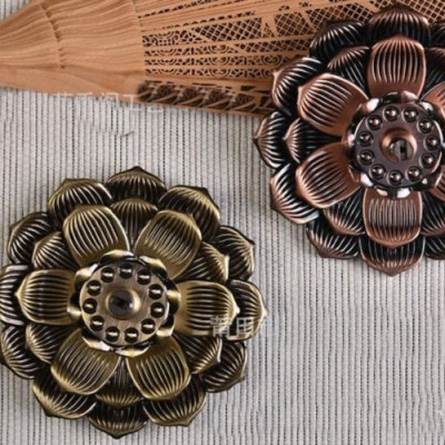 Đế cắm nhang 4 tác dụng