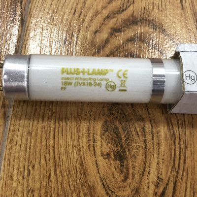 Bóng chống vỡ Pluslamp 15W ( dùng cho đèn diệt côn trùng )