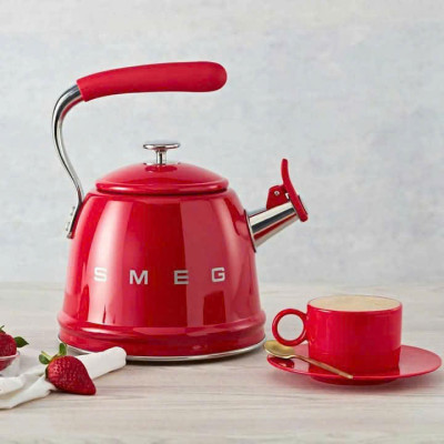 Ấm đun nước bếp từ Smeg dung tích 2,3 Lít Hàng chính hãng