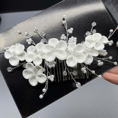 Cài tóc cô dâu hoa đất sét trắng có sẵn xược cài mã 006 - 18cm