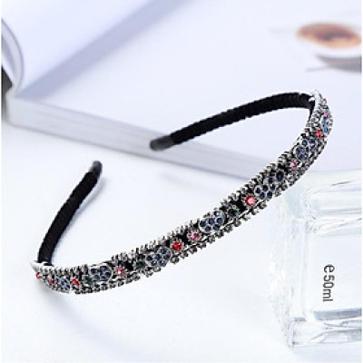 Cài tóc đen đính đá sang trọng