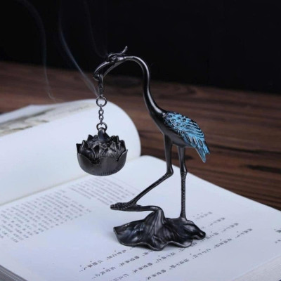 Hồng Hạc Đốt Trầm Hương, và hộp trầm Dùng Để decor Trang Trí