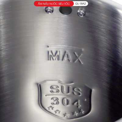 Ấm siêu tôc Gali GL-18A2 1.8 Lít. Inox 304 đúc nguyên khối. Có thang báo mực nước dày 2 lớp cách nhiệt chống nóng. Hàng chính hãng bảo hành 24 tháng