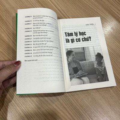 Sách - Tư duy như nhà tâm lý học: Nắm bắt hoạt động của tâm trí con người (Nhã Nam HCM)